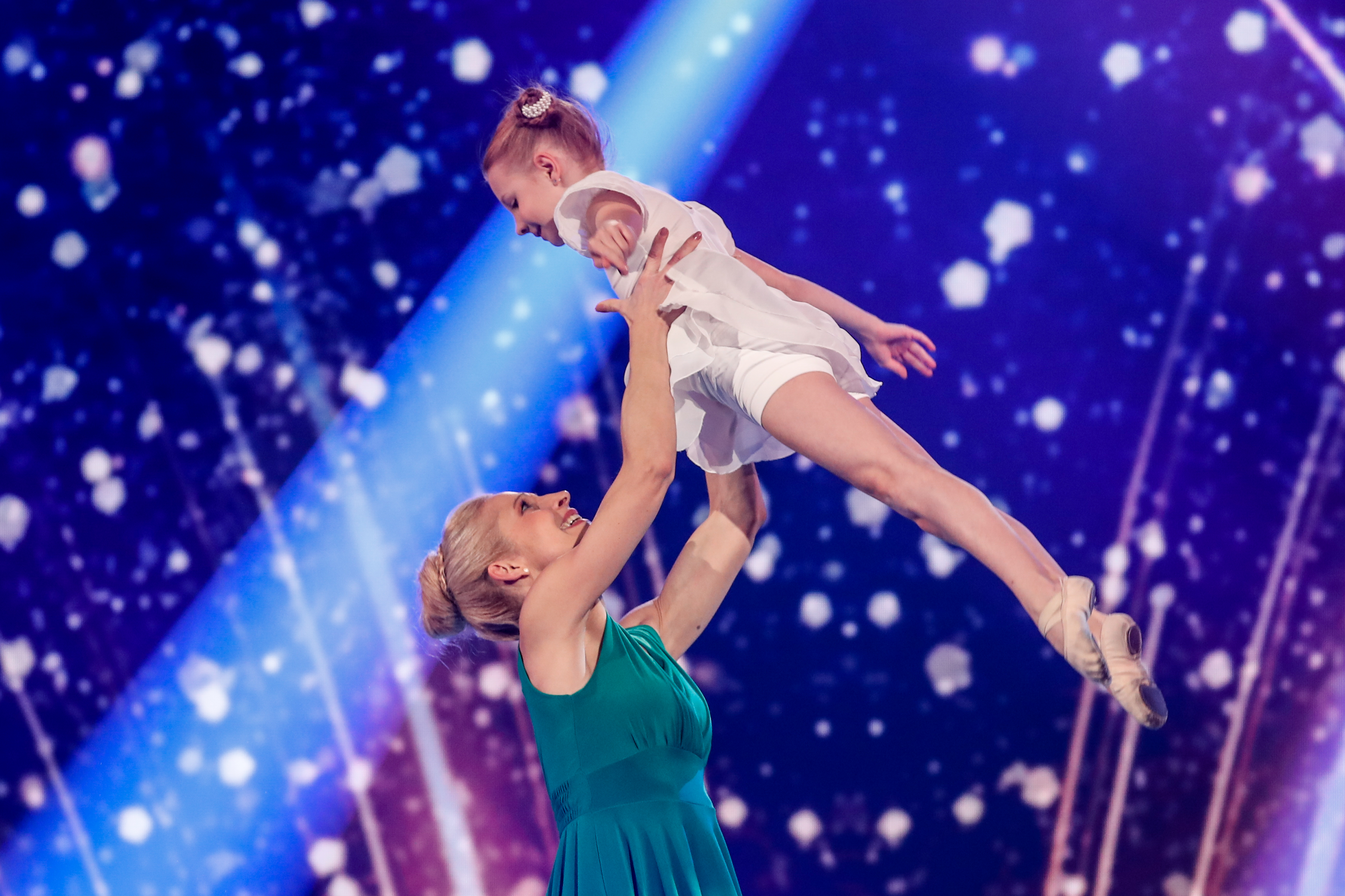 SLOVENIJA IMA TALENT POLFINALE 4 067