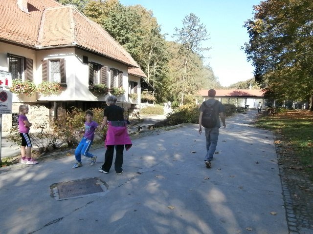 pa100030