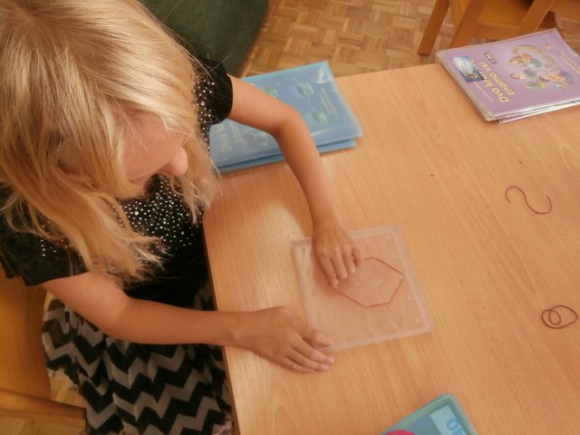 p9300458