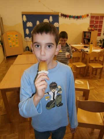 p1100037